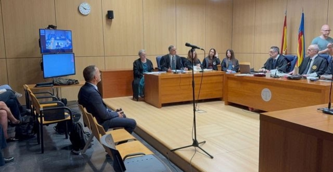 Esperpento judicial contra Ricardo Ferris: casi 6 horas de juicio por decir la verdad