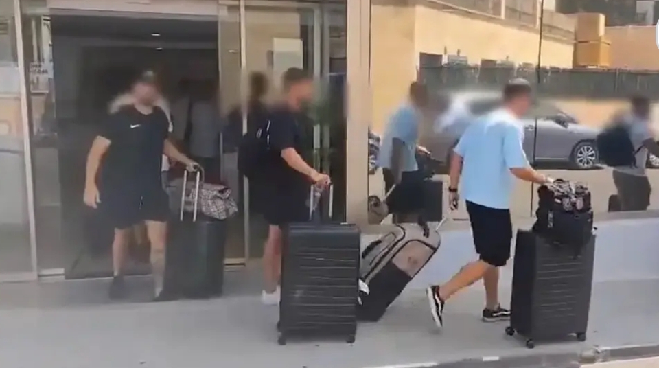 Los antidisturbios que refuerzan la seguridad de la Casa Real en Palma, desalojados del hotel por falta de pago