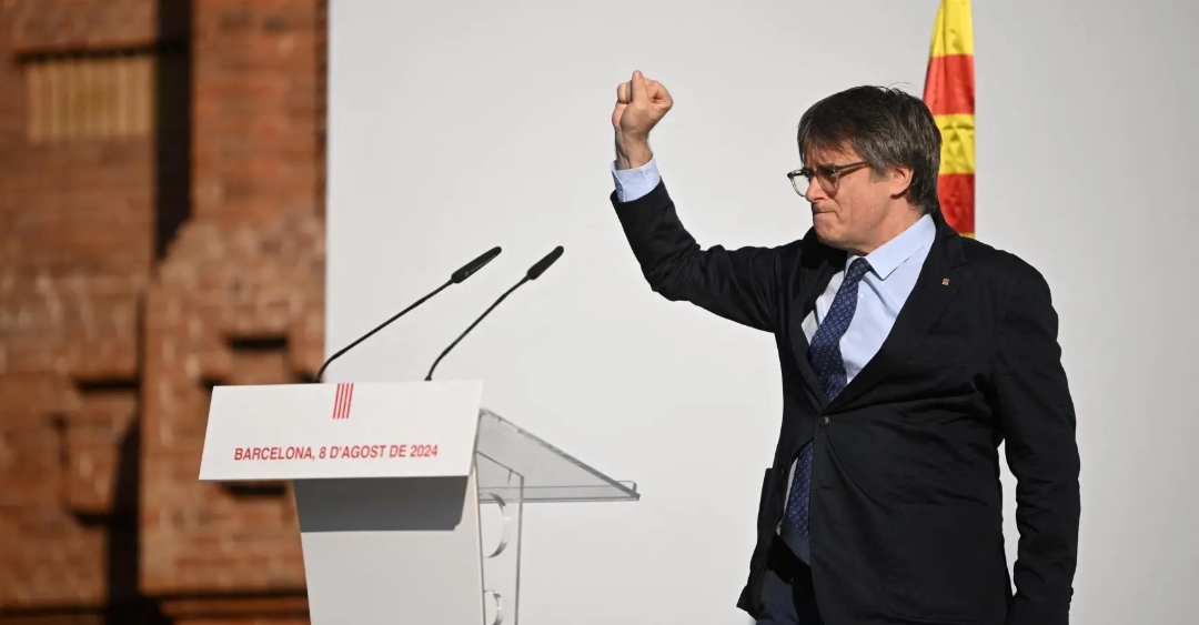 Puigdemont recurre al Tribunal Constitucional para suspender su orden de detención