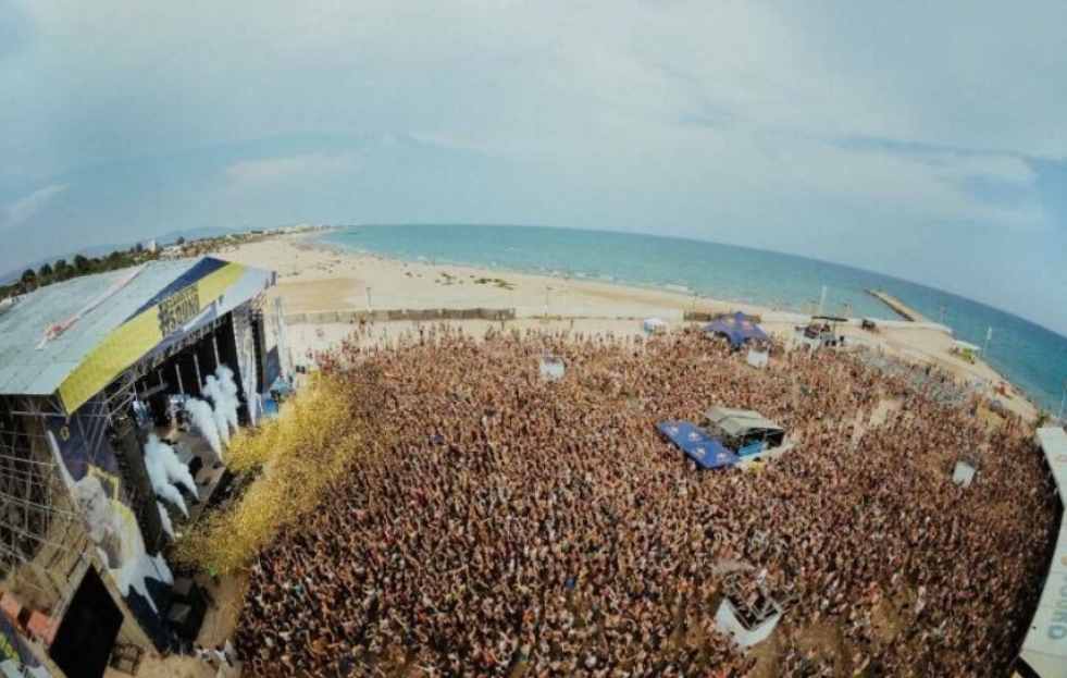 Burriana y Arenal Sound acuerdan crear 20.000 plazas de estacionamiento para los vehículos asistentes al festival