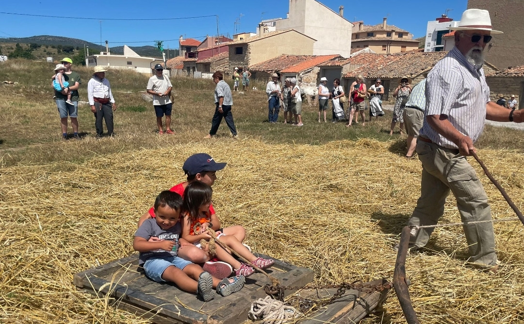 En La Villa de El Toro vuelven al campo