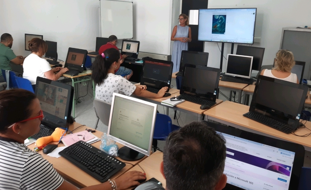 Burriana finaliza con una gran participación la formación del Pacto Cerámico para mejorar la búsqueda de empleo con la Inteligencia Artificial