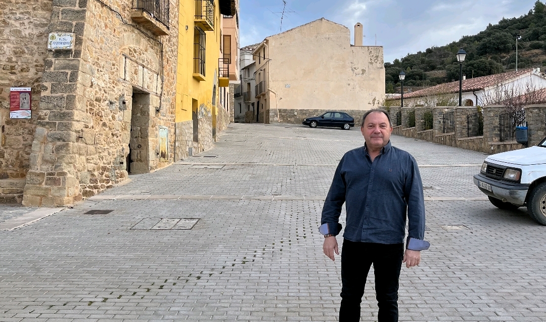 Cortes de Arenoso aprovecha el plan Més que mai de Diputación para “fijar población” con 390.000 euros dedicados a “servir y resolver”