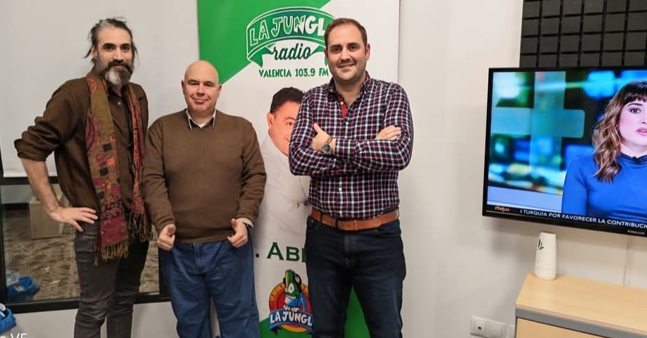 Terremoto en Políticamente Incorrectos: Artemio Inthenight desata la batalla por la libertad digital