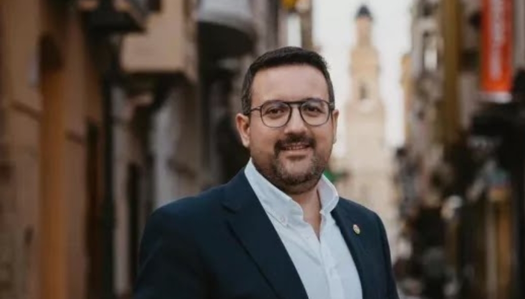 El PP de Vila-real naufraga: Adrián Casabo admite que desconoce la fase de la macro mezquita y demuestra que no tiene proyecto ni rumbo