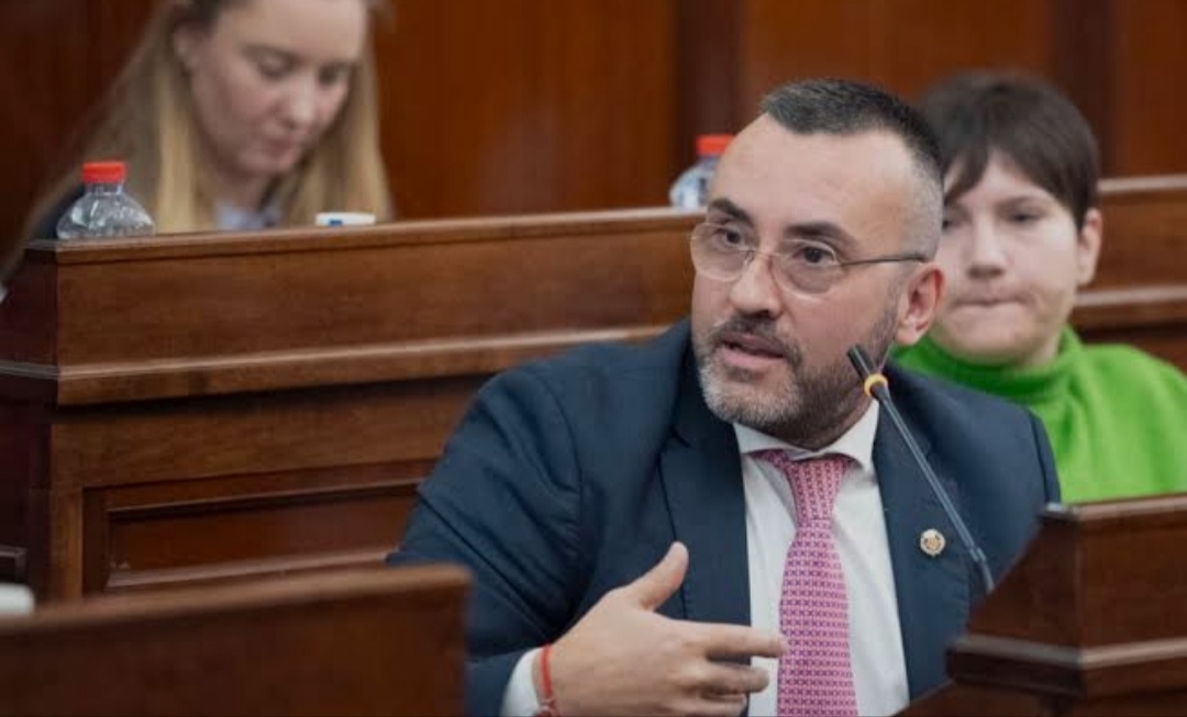 El PSOE de Vila-real habla del porno con los niños mientras su partido está lleno de acosadores