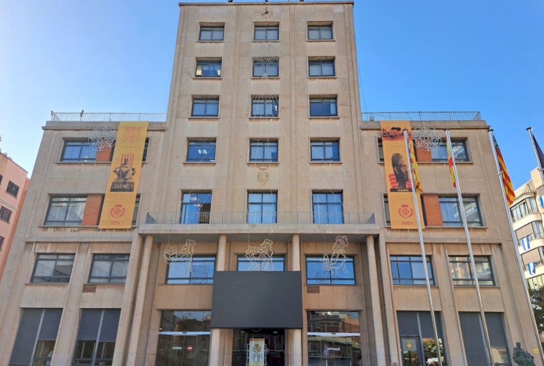 El silencio administrativo de José Benlloch : 29 días para entregar la documentación de la macromezquita