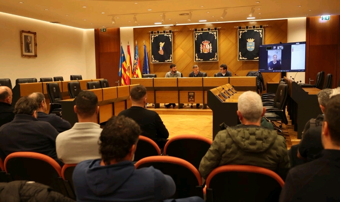 El Ayuntamiento de Burriana se reúne con cazadores y la Federación Provincial para impulsar un coto de caza en el municipio