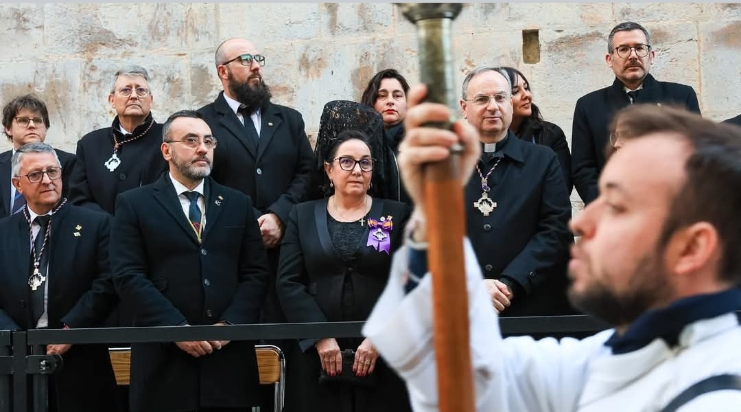 Benlloch entre la Semana Santa y el Ramadán: una política de gestos que genera debate en Vila-real