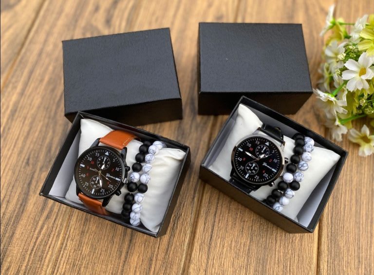 Wristwatch Set 03
