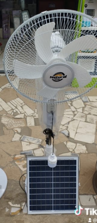 Solar  standing fan 