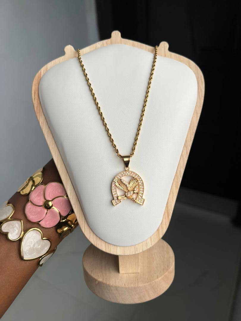 Zirconia pendant and Necklace  - Image 5