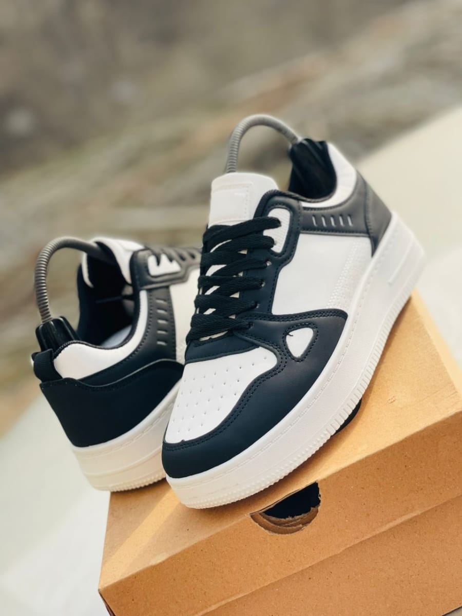 High Quality Sneakers - Image 3