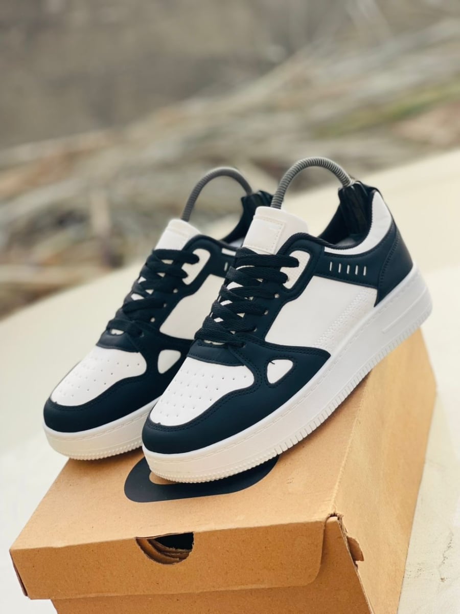 High Quality Sneakers - Image 4