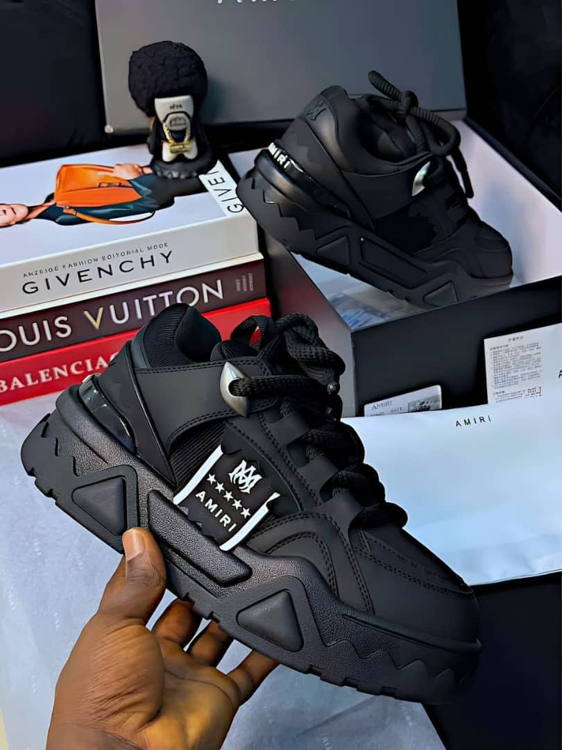 *TOP NOTCH QUALITY SNEAKERS*