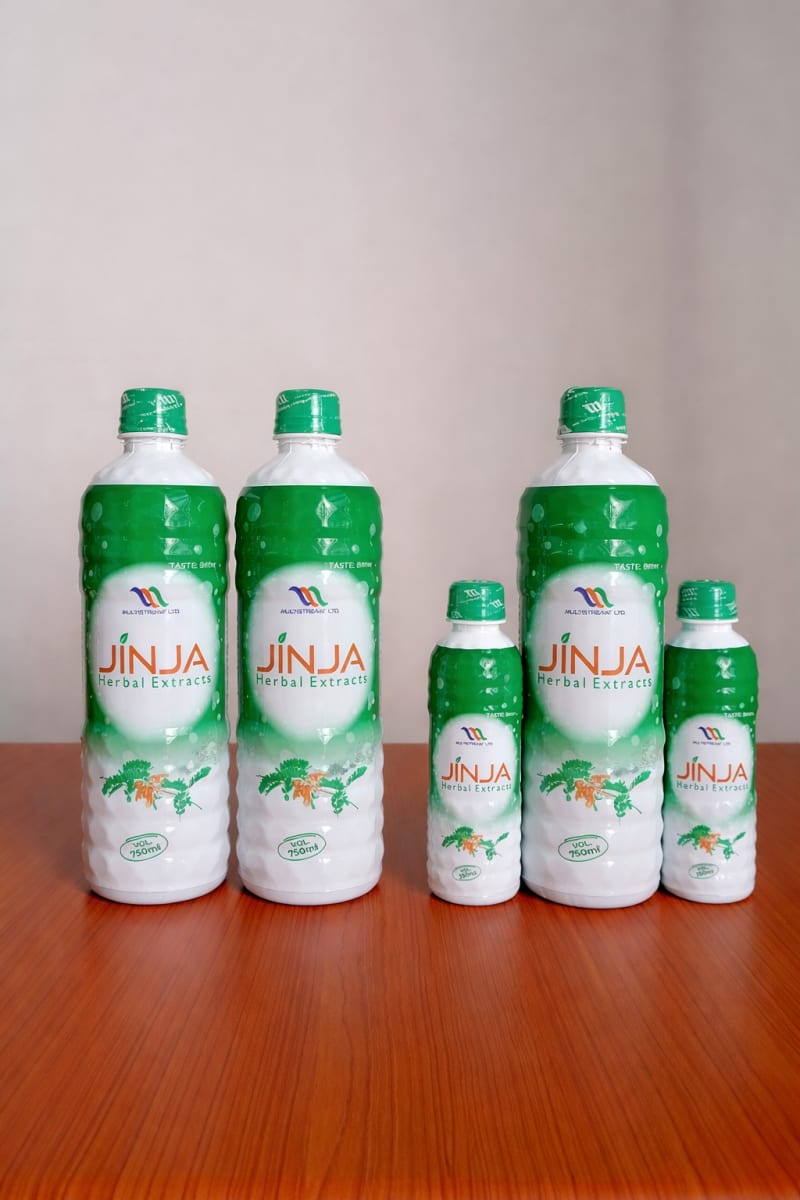 3 Big bottles and 1 small bottle (Boaster package)