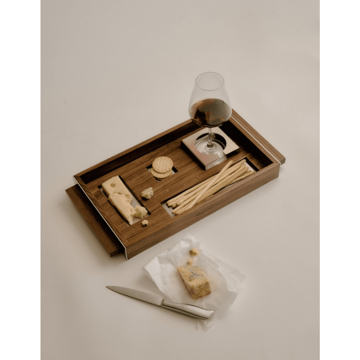 T4 Tray by Sofia De=Francesco