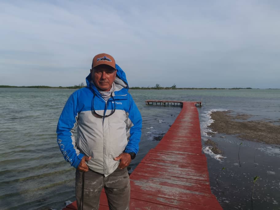 Las-Salinas-Guide-Felipe