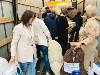 Активистки СЖР продолжают оказывать гуманитарную помощь бойцам СВО