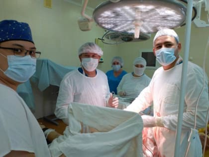 Тюменские врачи спасли молодую женщину с заворотом кишок