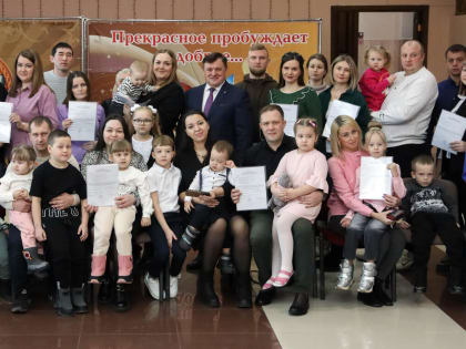 Молодые семьи Ишима улучшают жилищные условия благодаря господдержке