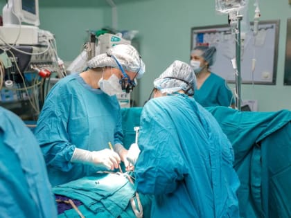 Сложная операция по восстановлению кровоснабжения в Тобольске