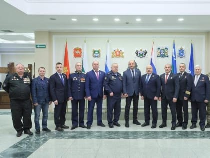 Герои России обсуждают социальную поддержку ветеранов и раненых бойцов