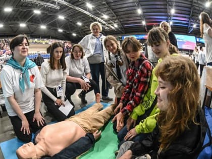 Ярмарку трудоустройства в Тюменской области посетили более семи тысяч человек