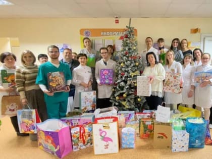 Медучреждения Тюмени исполняют желания детей-инвалидов и сирот