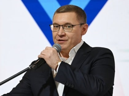 Владимир Якушев: гости выставки 