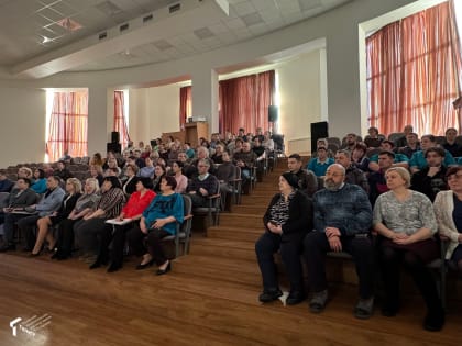 Состоялся откровенный разговор с педагогическим коллективом о профилактике возможных провокаций в адрес вуза