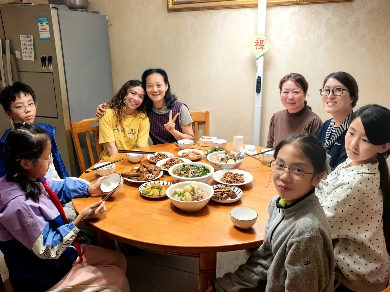 Guests at dinner with Layna
