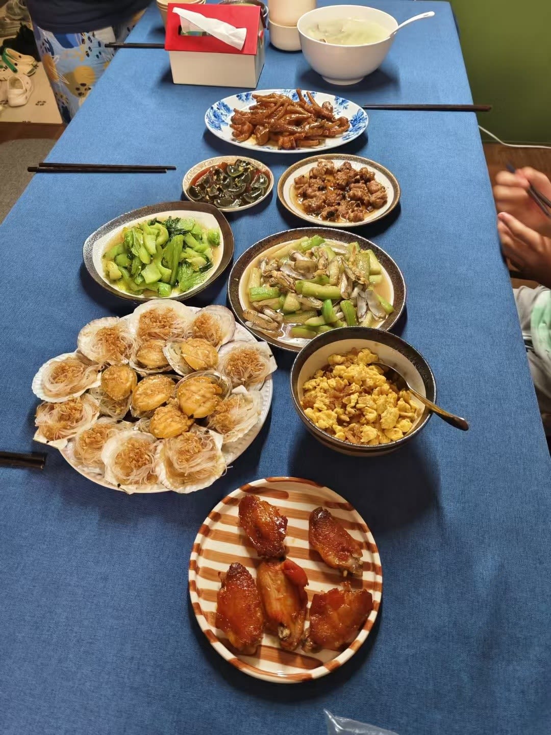 Lion’s Family food photo 5