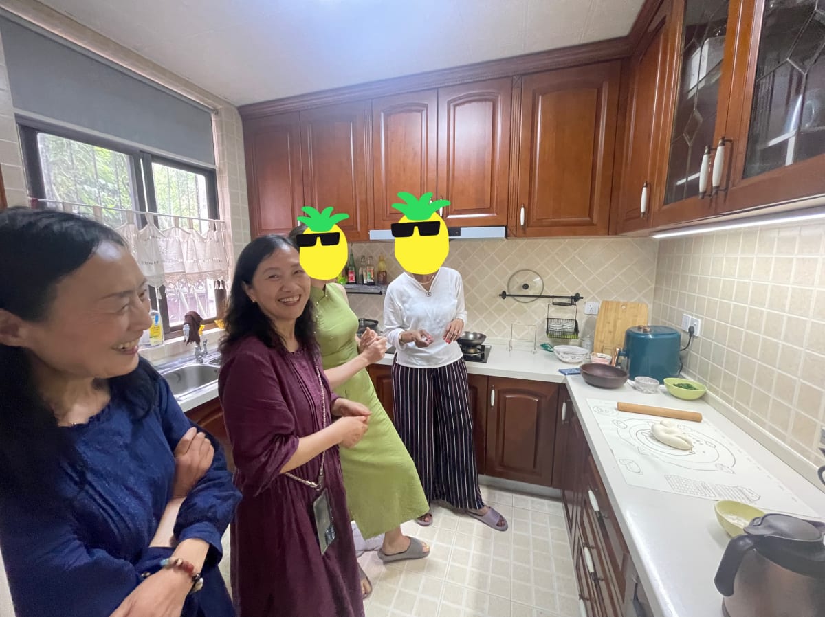 Photo from Katina at Jiading Ayi’s family