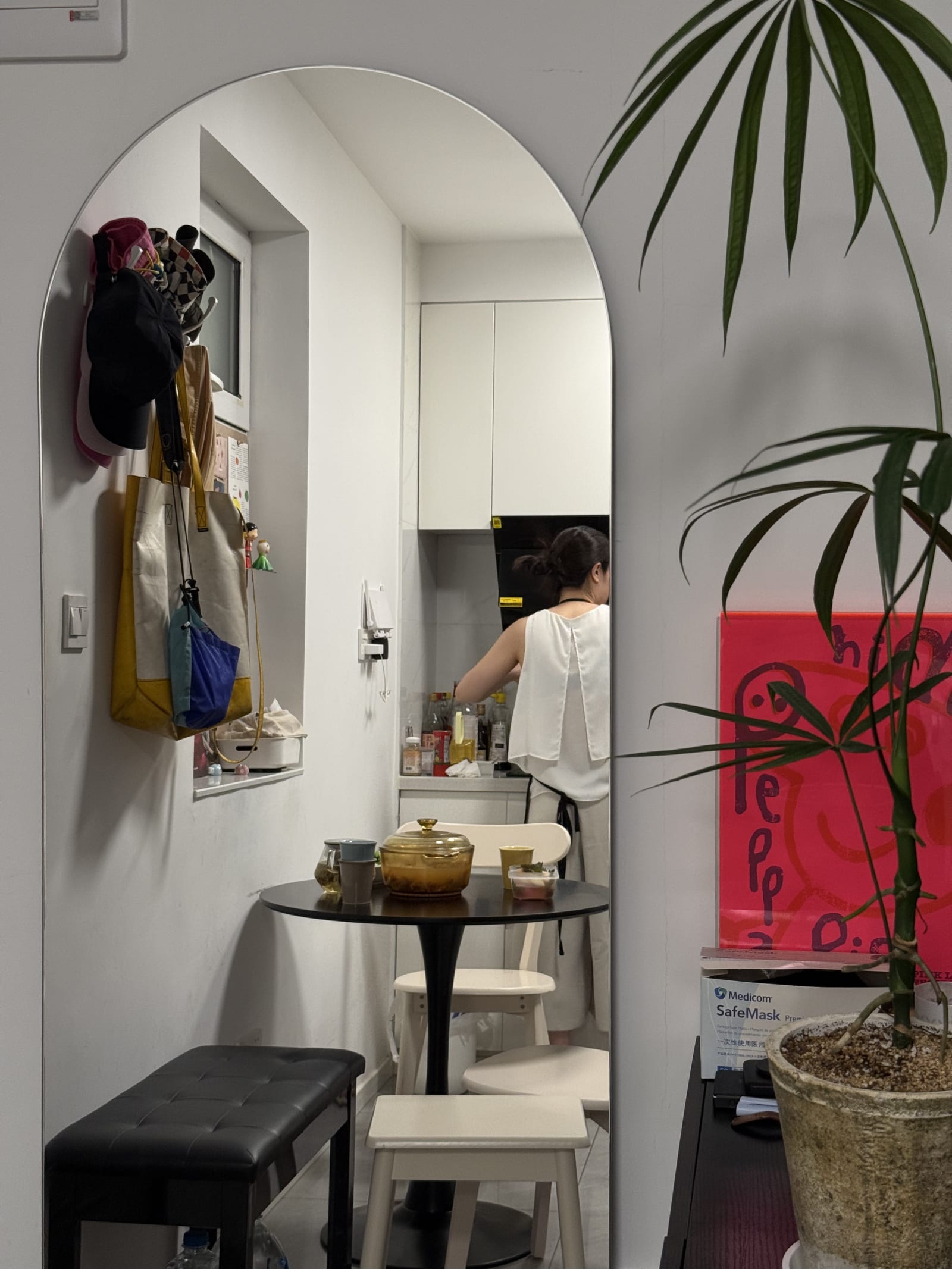 Chuan 川 lifestyle photo 1