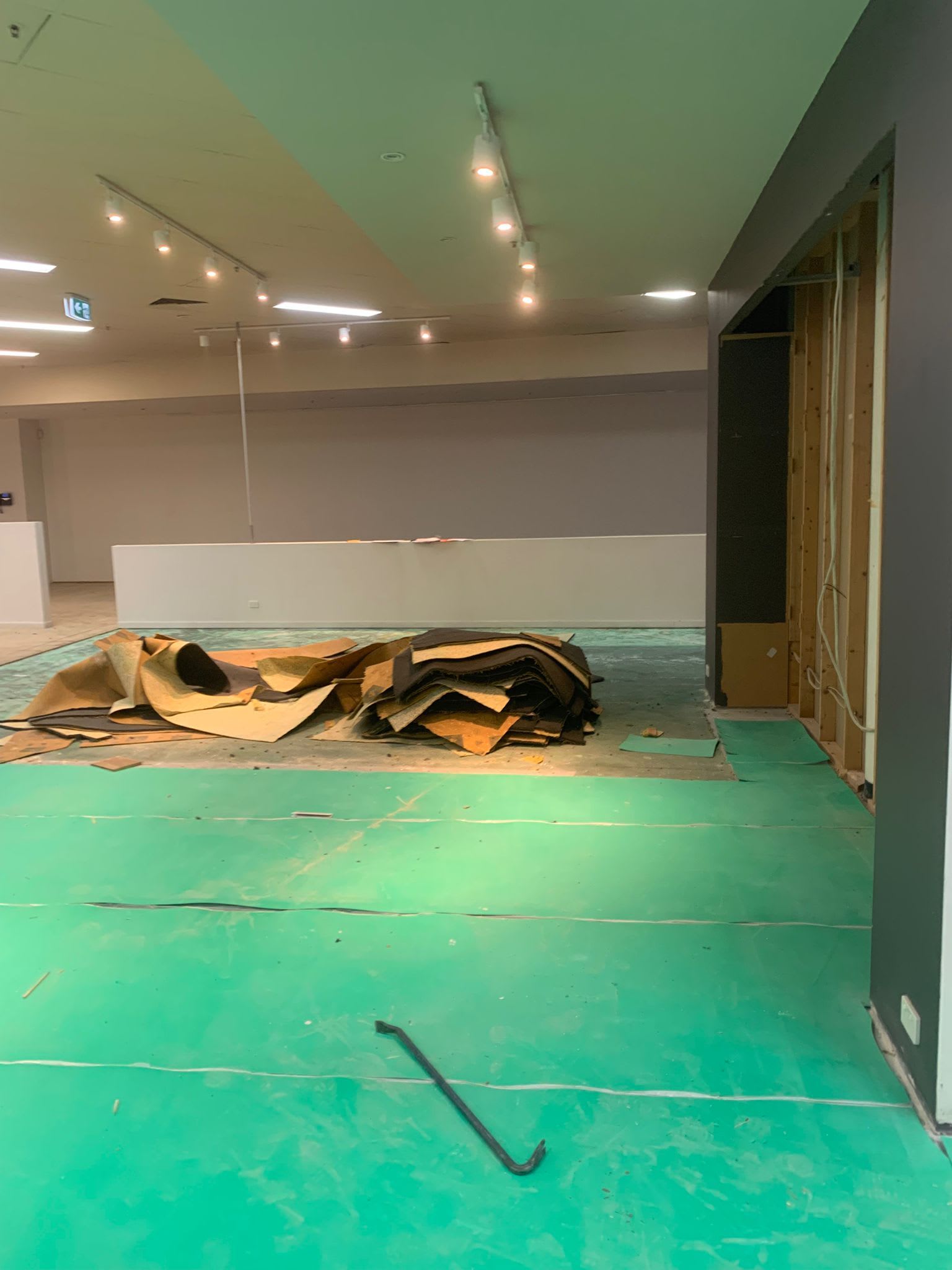 Retail Carpet Removal Underlay Exposed