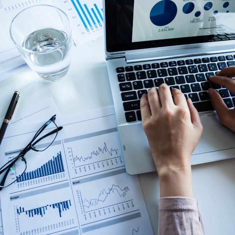 Reporting financier vs tableau de bord : comparaison pratique