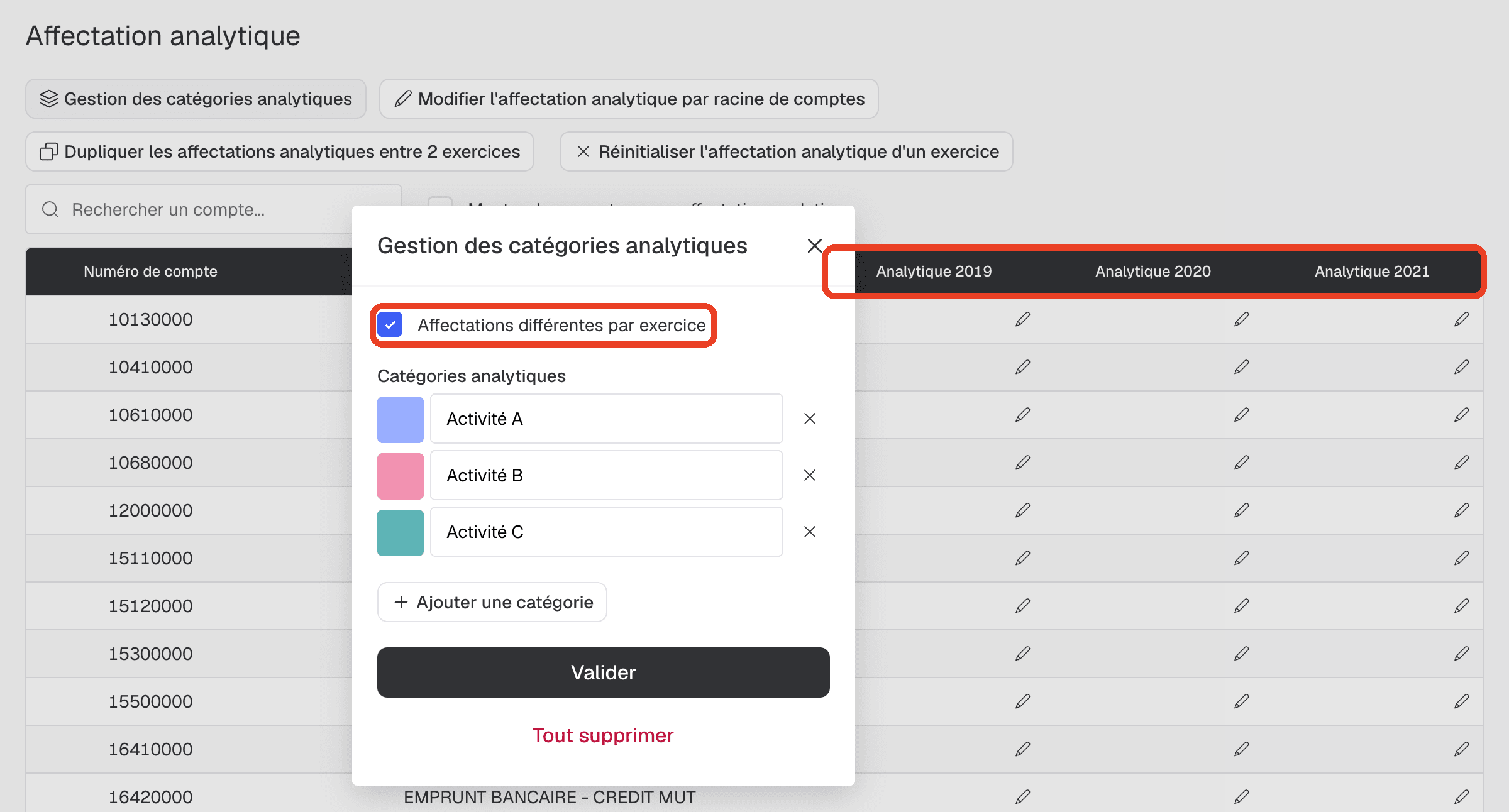 Case « Affectations différentes par exercice » cochée dans le dialogue, et colonnes Analytique par exercice affichées dans le tableau