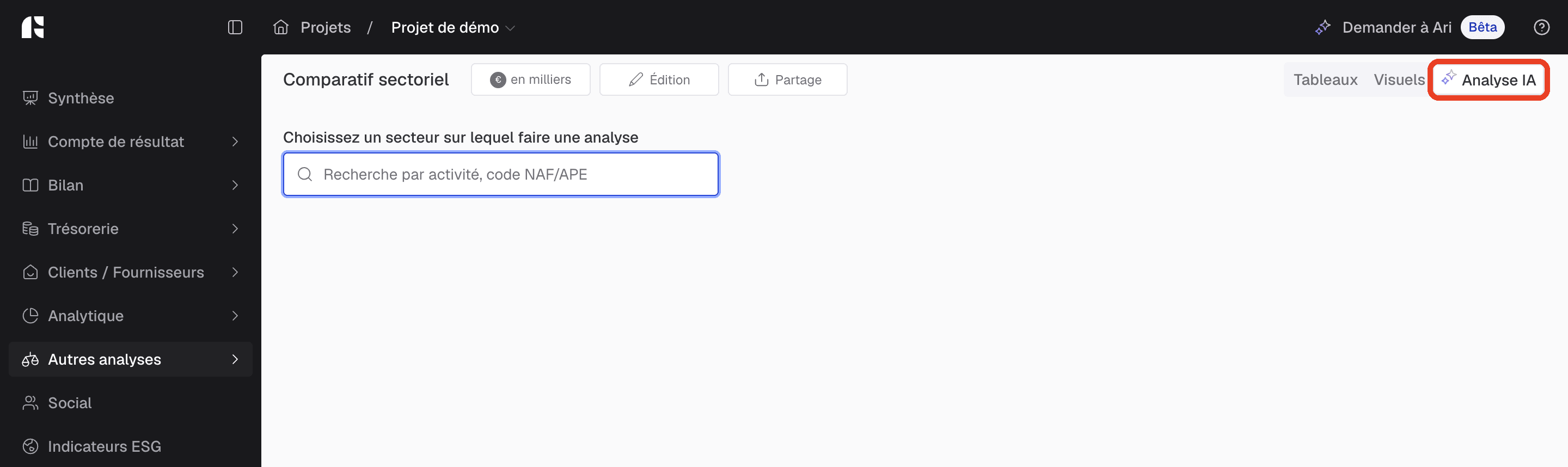 Onglet Analyse IA du comparatif sectoriel, avec le champ de recherche par activité ou code NAF/APE