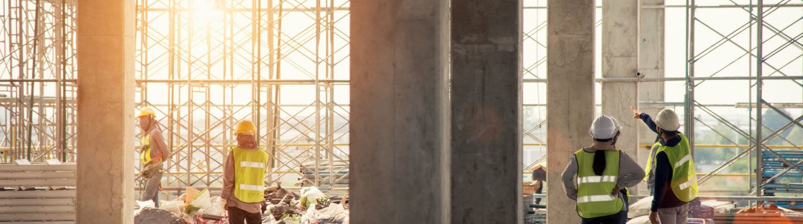 Text overlay background image - Building construction