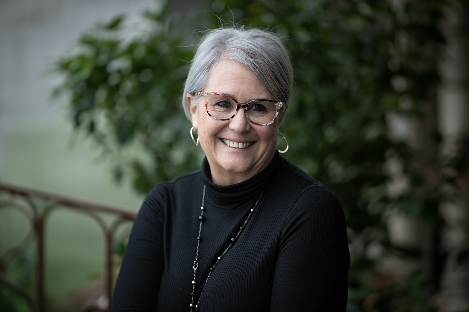 Headshot of Dr. Toni Meterlerkamp