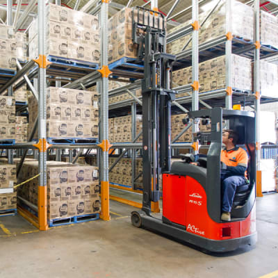 Drive-in and drive-through racking