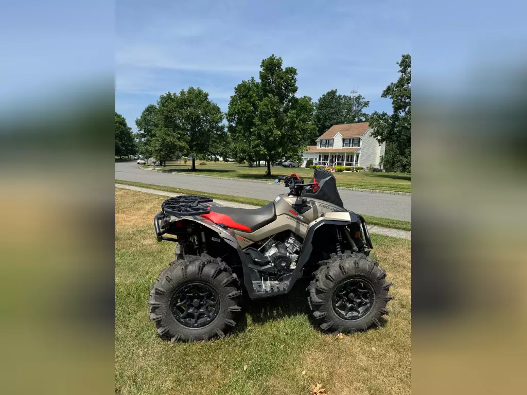 Can-Am Renegade X MR 1000R