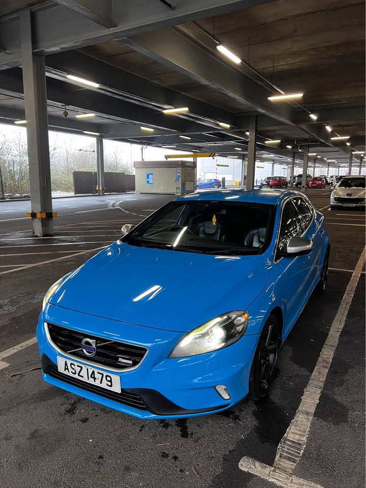 Volvo V40 D2 R-Design 2012