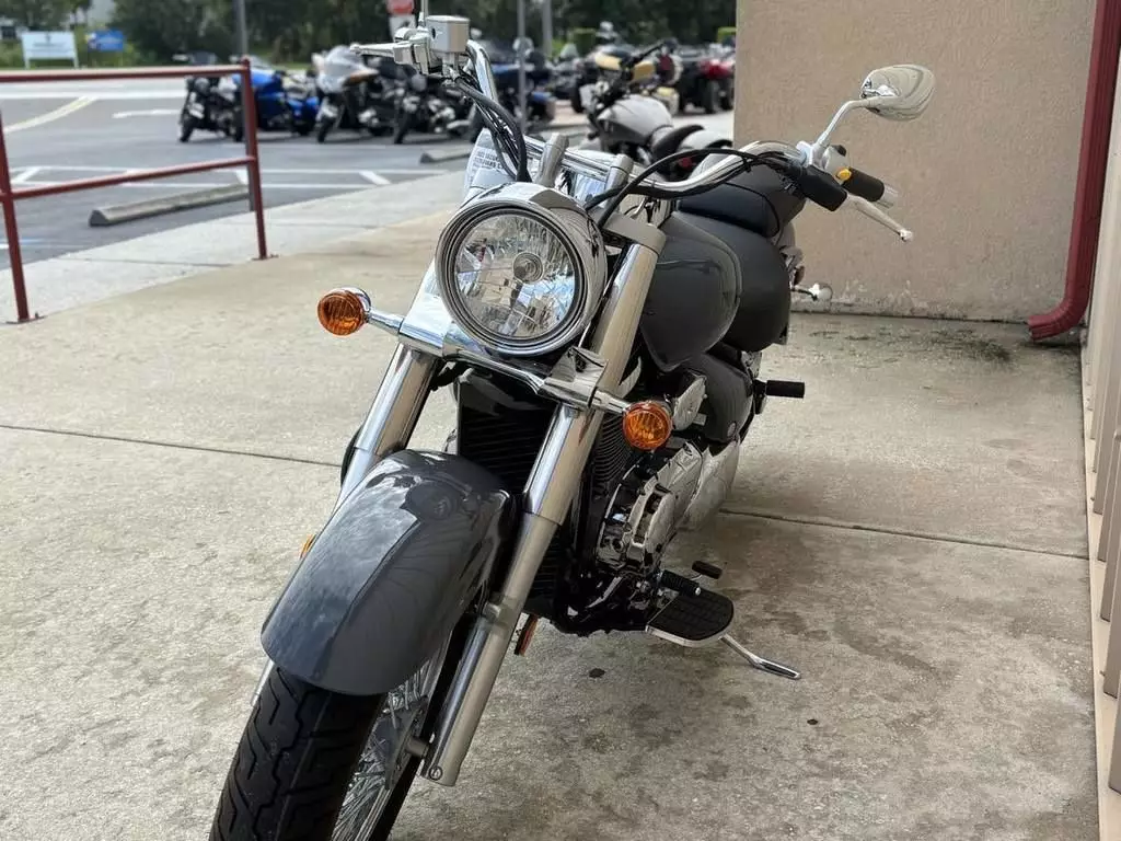 2023 Suzuki Boulevard C50