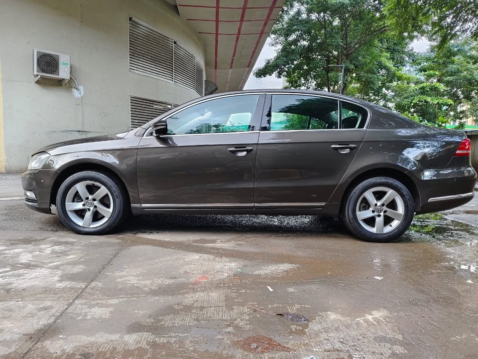 Volkswagen Passat Estate TDI DSG 2012