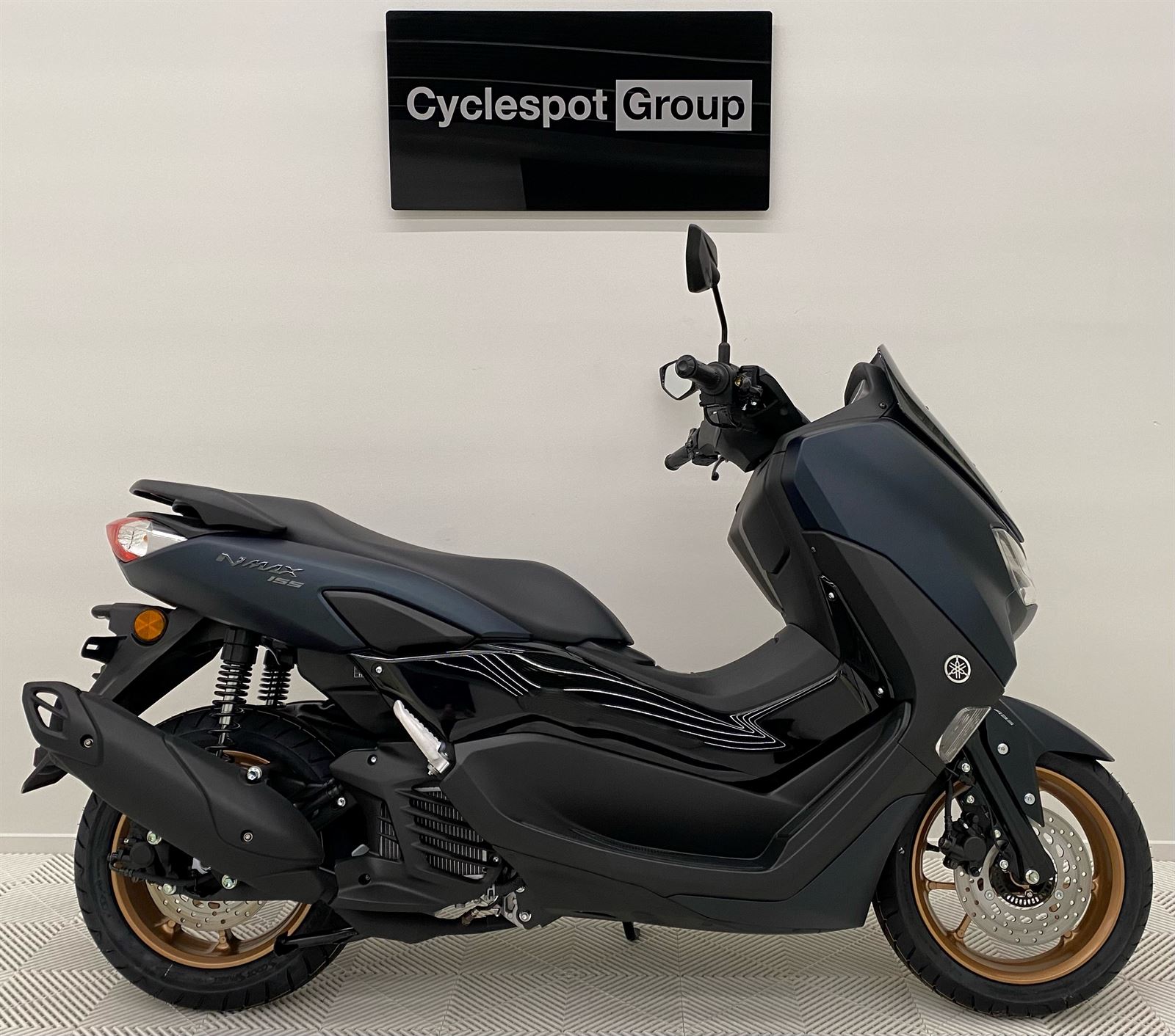 2024 Yamaha NMAX 155
