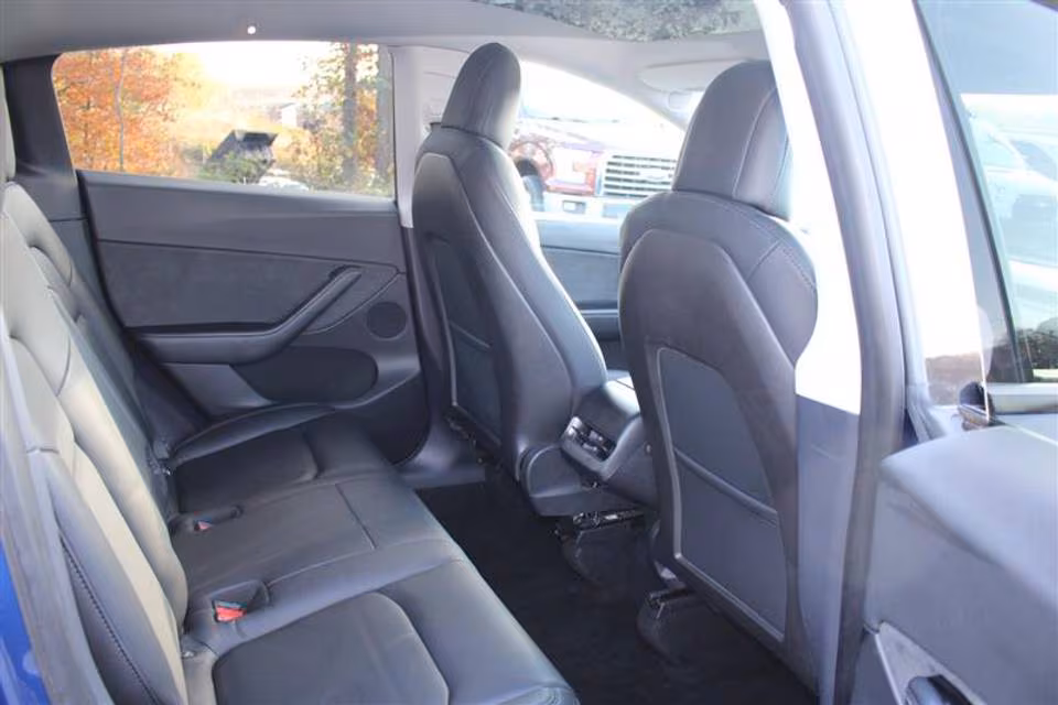 Tesla Model Y 2020
