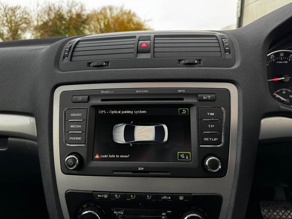 Skoda Octavia 1.6 TDI Elegance 2014