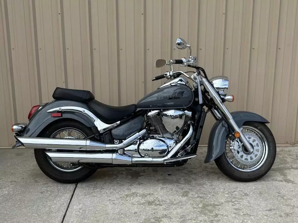 2023 Suzuki Boulevard C50